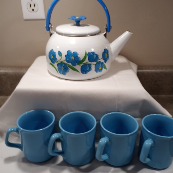 Other - Vintage Flower Tea Kettle and 4 Blue Glass Mugs Made in England
